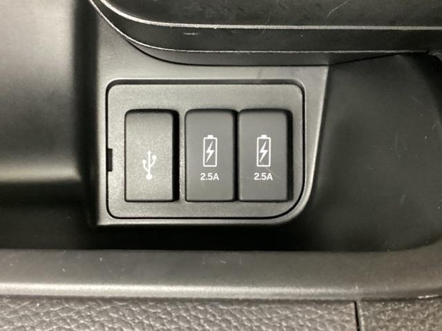 N-BOXカスタム Lターボ 光触媒抗菌消臭施工済 地デジチューナー 衝突軽減ブレーキサポート LEDヘッドライ アイドリングS ターボエンジン PS カーテンエアバック シートヒータ エアバック スマートキープッシュスタート(10枚目)