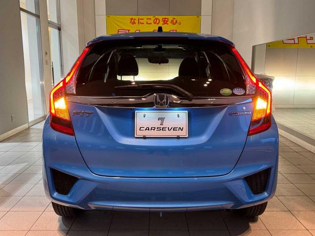 フィットハイブリッド Ｌパッケージ　ナビ（ＳＤ）　ＴＶ（ワンセグ）　バックカメラ　Ｂｌｕｅｔｏｏｔｈ　ＥＴＣ　スマートキー　ＨＩＤ　オートライトＣＤ　ＤＶＤ　ミュージックプレイヤー接続可　ドライブレコーダー（50枚目）