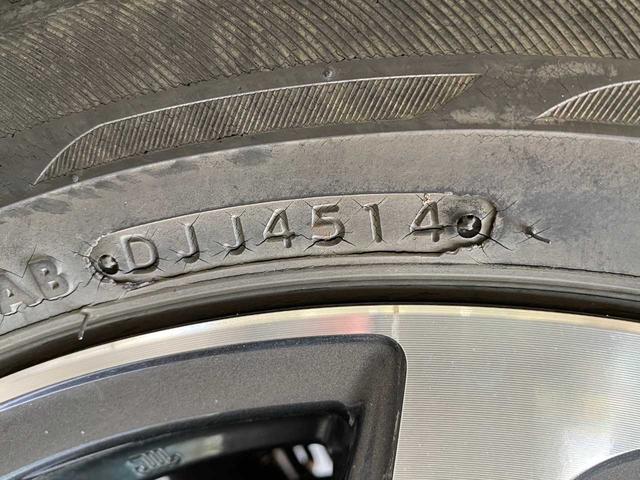 アクア Sスタイルブラック 純正ナビ(NSZT-W68T)・バックカメラ・USB・Bluetooth・衝突被害軽減・衝突安全ボディ・ETC・レーンキープアシスト・クリアランスソナー・オートマチックハイビーム(42枚目)