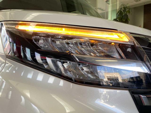 ルーミー カスタムG-T カロッツェリアナビ・バックカメラ・前後ドラレコ・ETC2.0・Bluetooth・クルーズコントロール・衝突被害軽減・両側電動スライドドア・シートヒーター・フロントフォグランプ・クリアランスソナー(43枚目)