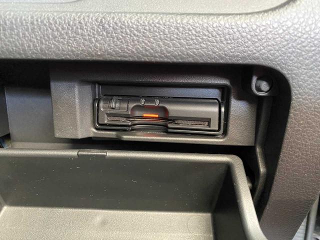 セレナ ハイウェイスター Vセレクション+セーフティ Aセフ 純正ナビ(MC314D-W)・全周囲カメラ・ETC・USB・両側電動スライドドア・オートクルーズ・衝突被害軽減・クリアランスソナー・レーンキープアシスト・オートライト・衝突安全ボディ(22枚目)