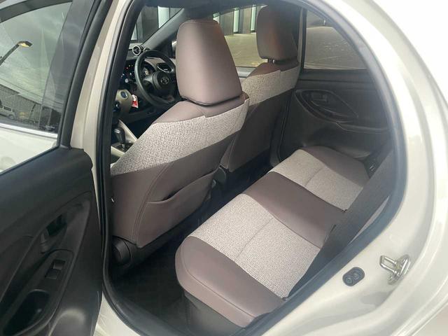 当店の車両をご覧いただき誠にありがとうございます！当店は屋内展示場を完備しておりますので悪天候時にも安心してご覧いただけます。