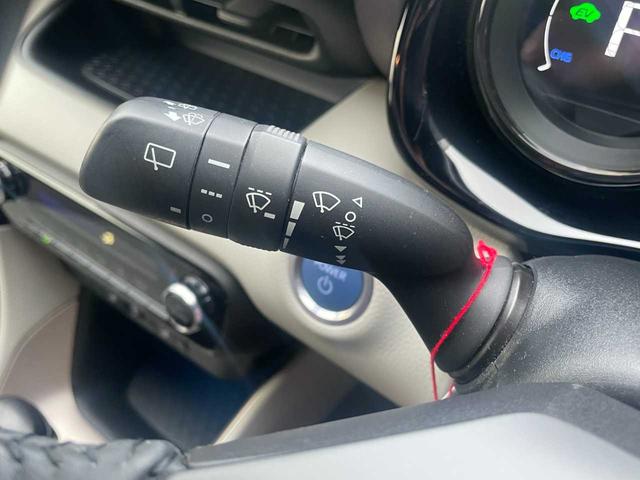 視界の悪い日でも、ワイパーでドライブをサポート☆