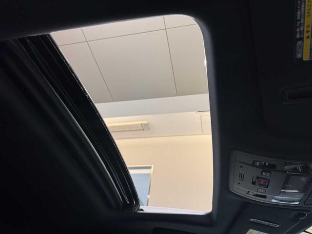 ＲＸ ＲＸ４５０ｈ　Ｆスポーツ　サンルーフ・前後ドラレコ・バックカメラ・黒革シート・純正１２．３インチナビ・ＥＴＣ２．０・Ｂｌｕｅｔｏｏｔｈ接続・アダプティブクルーズコントロール・電動リアゲート・スペアキー（5枚目）