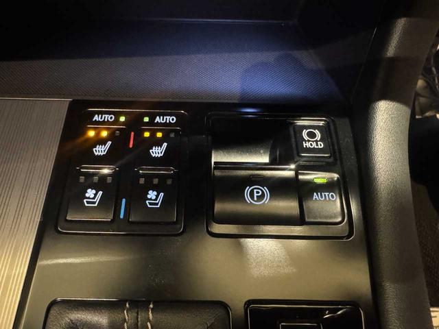 ＲＸ ＲＸ４５０ｈ　Ｆスポーツ　サンルーフ・前後ドラレコ・バックカメラ・黒革シート・純正１２．３インチナビ・ＥＴＣ２．０・Ｂｌｕｅｔｏｏｔｈ接続・アダプティブクルーズコントロール・電動リアゲート・スペアキー（23枚目）