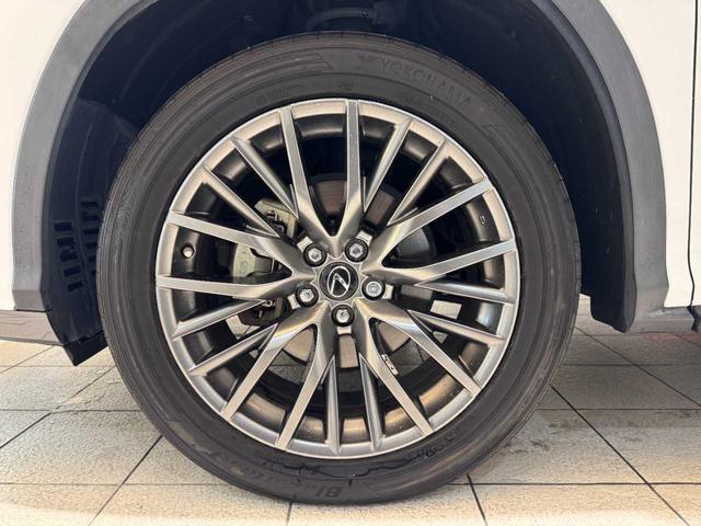 ＲＸ ＲＸ４５０ｈ　Ｆスポーツ　サンルーフ・前後ドラレコ・バックカメラ・黒革シート・純正１２．３インチナビ・ＥＴＣ２．０・Ｂｌｕｅｔｏｏｔｈ接続・アダプティブクルーズコントロール・電動リアゲート・スペアキー（43枚目）