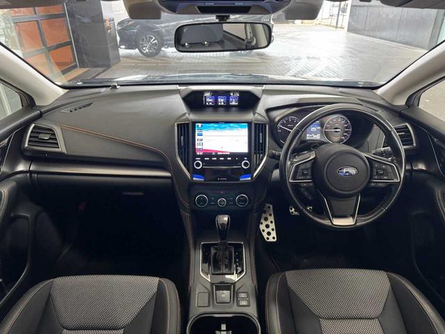 XV 2.0i-S アイサイト Panasonic8インチナビ・バックカメラ・サイドブラインド・ルーフレール付・アイサイト&レーダークルーズ・LEDヘッドライト・ハーフレザーパワーシート・7速パドルシフト・Bluetooth(2枚目)