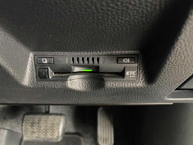 ヤリス Ｇ　純正８インチディスプレイオーディオ・全周囲カメラ・前方ドラレコ・ＥＴＣ・Ｂｌｕｅｔｏｏｔｈ接続・ＵＳＢ・トヨタセーフティセンス・スペアキー・オートライト・ブラインドスポットモニター（19枚目）