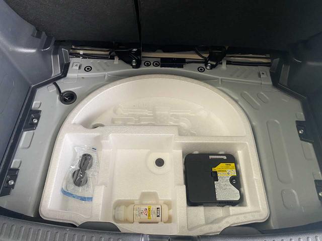 ヤリス Ｇ　純正８インチディスプレイオーディオ・全周囲カメラ・前方ドラレコ・ＥＴＣ・Ｂｌｕｅｔｏｏｔｈ接続・ＵＳＢ・トヨタセーフティセンス・スペアキー・オートライト・ブラインドスポットモニター（39枚目）