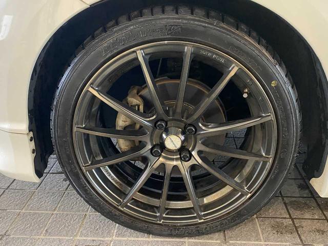 フィット ＲＳ　社外ナビ（ＡＶＮ７７０ＨＤｍｋＩＩ）・Ｂｌｕｅｔｏｏｔｈ・ＤＴＶ・ＥＴＣ・ＵＳＢ・フロントフォグランプ・オートライト・ＨＩＤヘッドライト・スマートキー・盗難防止装置・衝突安全ボディ（46枚目）