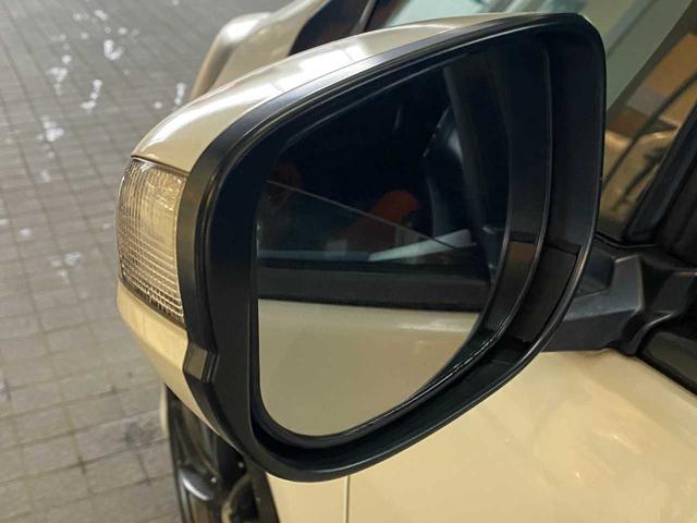 フィット ＲＳ　社外ナビ（ＡＶＮ７７０ＨＤｍｋＩＩ）・Ｂｌｕｅｔｏｏｔｈ・ＤＴＶ・ＥＴＣ・ＵＳＢ・フロントフォグランプ・オートライト・ＨＩＤヘッドライト・スマートキー・盗難防止装置・衝突安全ボディ（55枚目）