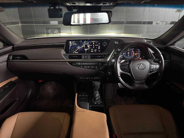 ���F����Ƃ����X�|�[�e�B�[�ȃC���e���A�ł����@���u���b�N�������@���ꂪ�ڗ����ɂ����A�V���|�v�ȃC���[�W�̓����C���e���A�ł�