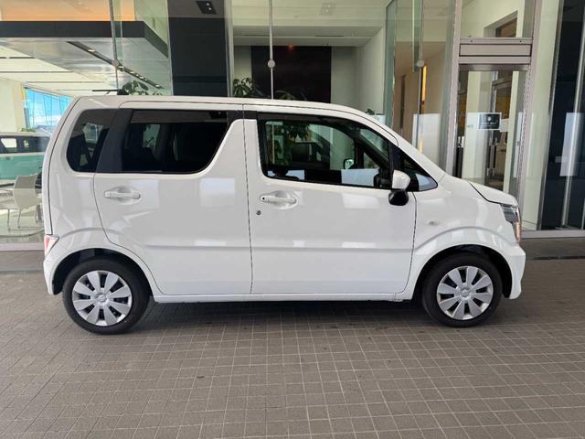 ワゴンＲ ＦＸ　コーナーセンサー・衝突被害軽減ブレーキ・シートヒーター・ＣＤプレイヤー・オートエアコン・オートライト・禁煙車・プッシュスタート・キーレスプッシュスタート（9枚目）