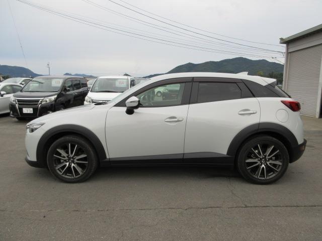 ＣＸ－３ ＸＤ　ツーリング　寒冷地仕様　禁煙　純正コネクトナビ　バックカメラ　レーダークルーズ　ＥＴＣ　前側シートヒーター　ＢＳＭ　パドルシフト　ＬＥＤヘッドライト　ドアバイザ　純正１８ＡＷ　スマートキー　アイドリングストップ（12枚目）