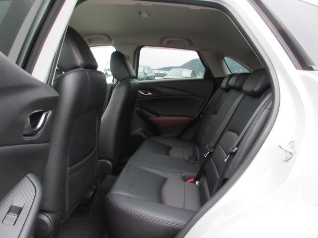 ＣＸ－３ ＸＤ　ツーリング　寒冷地仕様　禁煙　純正コネクトナビ　バックカメラ　レーダークルーズ　ＥＴＣ　前側シートヒーター　ＢＳＭ　パドルシフト　ＬＥＤヘッドライト　ドアバイザ　純正１８ＡＷ　スマートキー　アイドリングストップ（59枚目）