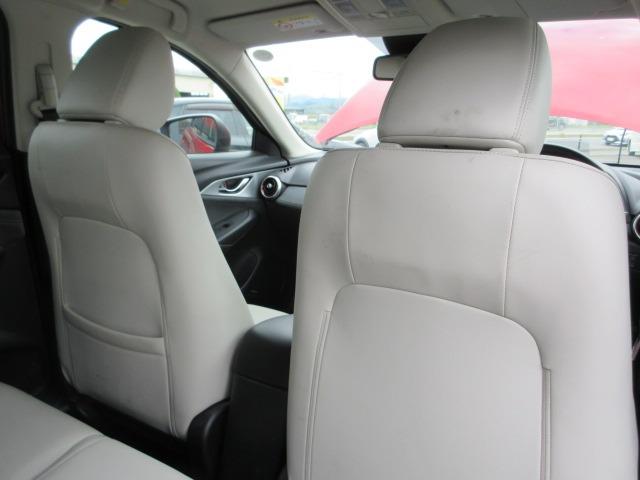 ＣＸ－３ ＸＤ　Ｌパッケージ　後期型　６速マニュアル　純正コネクトナビ　アラウンドビューモニター　Ｂカメラ　シートヒーター　レーダークルーズ　ＥＴＣ　ハンドルヒーター　専用レザーシート　ＬＥＤヘッドライト　前後フォグ　純正１８ＡＷ（53枚目）