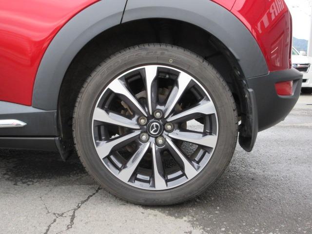 ＣＸ－３ ＸＤ　Ｌパッケージ　後期型　６速マニュアル　純正コネクトナビ　アラウンドビューモニター　Ｂカメラ　シートヒーター　レーダークルーズ　ＥＴＣ　ハンドルヒーター　専用レザーシート　ＬＥＤヘッドライト　前後フォグ　純正１８ＡＷ（70枚目）