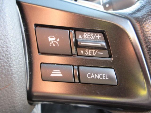 XV 2.0i-L アイサイト アプライドB 寒冷地仕様 ストラーダナビ バックカメラ 純正前後ドラレコ レーダークルーズ パドルシフト 純正ルーフレール ETC アイドリングストップ HIDヘッドライト スマートキー 純正17AW(6枚目)