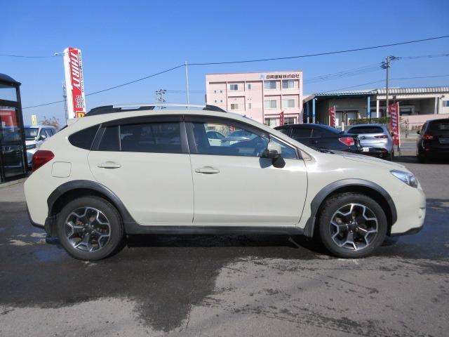 XV 2.0i-L アイサイト アプライドB 寒冷地仕様 ストラーダナビ バックカメラ 純正前後ドラレコ レーダークルーズ パドルシフト 純正ルーフレール ETC アイドリングストップ HIDヘッドライト スマートキー 純正17AW(11枚目)