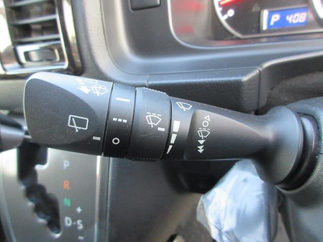 ハイエースバン スーパーGL ダークプライム 1オーナー 4WD 寒冷地仕様 社外ナビ Bカメラ 両側パワースライド モデリスタエアロ 社外エアロ 純正ルーフスポイラー ETC H20ホワイトレター LEDヘッドライト 前側フォグ AC100V(43枚目)