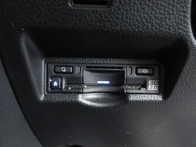 ノア ハイブリッドＳ－Ｚ　４ＷＤ　トヨタセーフティセンス　１０．５インチ大型ナビ　バックカメラ　両側パワースライド　前側シートヒーター　ＥＴＣ　レーダークルーズ　オートハイビーム　ＬＥＤヘッドライト　前側フォグ　Ｗエアコン（7枚目）