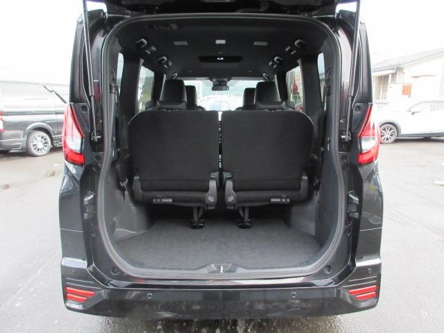 ノア ハイブリッドＳ－Ｚ　４ＷＤ　トヨタセーフティセンス　１０．５インチ大型ナビ　バックカメラ　両側パワースライド　前側シートヒーター　ＥＴＣ　レーダークルーズ　オートハイビーム　ＬＥＤヘッドライト　前側フォグ　Ｗエアコン（24枚目）