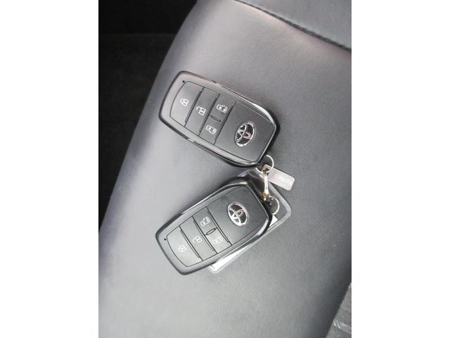 ノア ハイブリッドＳ－Ｚ　４ＷＤ　トヨタセーフティセンス　１０．５インチ大型ナビ　バックカメラ　両側パワースライド　前側シートヒーター　ＥＴＣ　レーダークルーズ　オートハイビーム　ＬＥＤヘッドライト　前側フォグ　Ｗエアコン（40枚目）