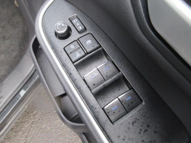 ノア ハイブリッドＳ－Ｚ　４ＷＤ　トヨタセーフティセンス　１０．５インチ大型ナビ　バックカメラ　両側パワースライド　前側シートヒーター　ＥＴＣ　レーダークルーズ　オートハイビーム　ＬＥＤヘッドライト　前側フォグ　Ｗエアコン（47枚目）