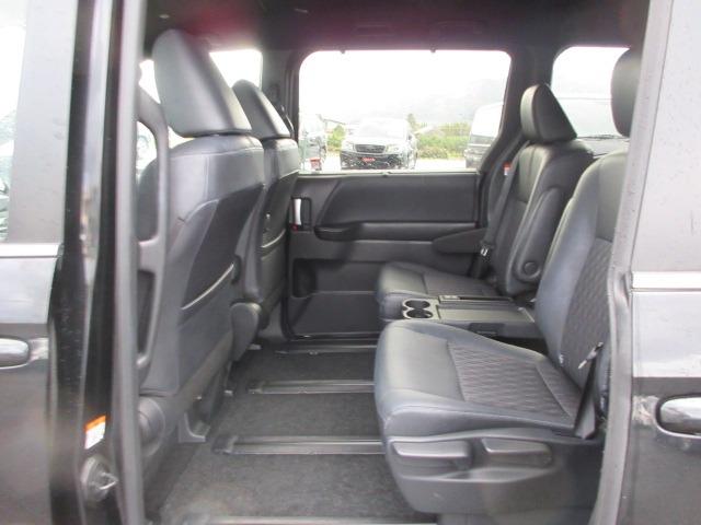 ノア ハイブリッドＳ－Ｚ　４ＷＤ　トヨタセーフティセンス　１０．５インチ大型ナビ　バックカメラ　両側パワースライド　前側シートヒーター　ＥＴＣ　レーダークルーズ　オートハイビーム　ＬＥＤヘッドライト　前側フォグ　Ｗエアコン（54枚目）