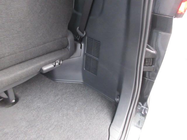 ノア ハイブリッドＳ－Ｚ　４ＷＤ　トヨタセーフティセンス　１０．５インチ大型ナビ　バックカメラ　両側パワースライド　前側シートヒーター　ＥＴＣ　レーダークルーズ　オートハイビーム　ＬＥＤヘッドライト　前側フォグ　Ｗエアコン（55枚目）