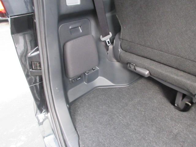 ノア ハイブリッドＳ－Ｚ　４ＷＤ　トヨタセーフティセンス　１０．５インチ大型ナビ　バックカメラ　両側パワースライド　前側シートヒーター　ＥＴＣ　レーダークルーズ　オートハイビーム　ＬＥＤヘッドライト　前側フォグ　Ｗエアコン（56枚目）