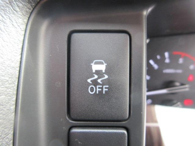 ハイエースバン ロングＤＸ　１オーナー　４ＷＤ　トヨタセーフティセンス　禁煙　純正ＳＤナビ　バックカメラ　前側ドラレコ　オートハイビーム　ＥＴＣ　純正セパレートカーテン　Ｄターボ　ドアバイザー　スマートキー　Ｂｌｕｅｔｏｏｔｈ（30枚目）