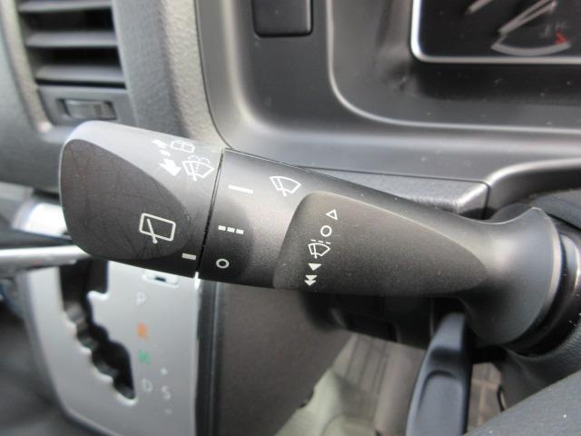 ハイエースバン ロングＤＸ　１オーナー　４ＷＤ　トヨタセーフティセンス　禁煙　純正ＳＤナビ　バックカメラ　前側ドラレコ　オートハイビーム　ＥＴＣ　純正セパレートカーテン　Ｄターボ　ドアバイザー　スマートキー　Ｂｌｕｅｔｏｏｔｈ（38枚目）