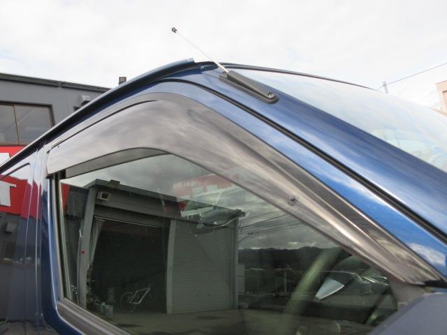 ハイエースバン ロングＤＸ　１オーナー　４ＷＤ　トヨタセーフティセンス　禁煙　純正ＳＤナビ　バックカメラ　前側ドラレコ　オートハイビーム　ＥＴＣ　純正セパレートカーテン　Ｄターボ　ドアバイザー　スマートキー　Ｂｌｕｅｔｏｏｔｈ（42枚目）