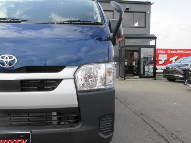 ハイエースバン ロングＤＸ　１オーナー　４ＷＤ　トヨタセーフティセンス　禁煙　純正ＳＤナビ　バックカメラ　前側ドラレコ　オートハイビーム　ＥＴＣ　純正セパレートカーテン　Ｄターボ　ドアバイザー　スマートキー　Ｂｌｕｅｔｏｏｔｈ（68枚目）