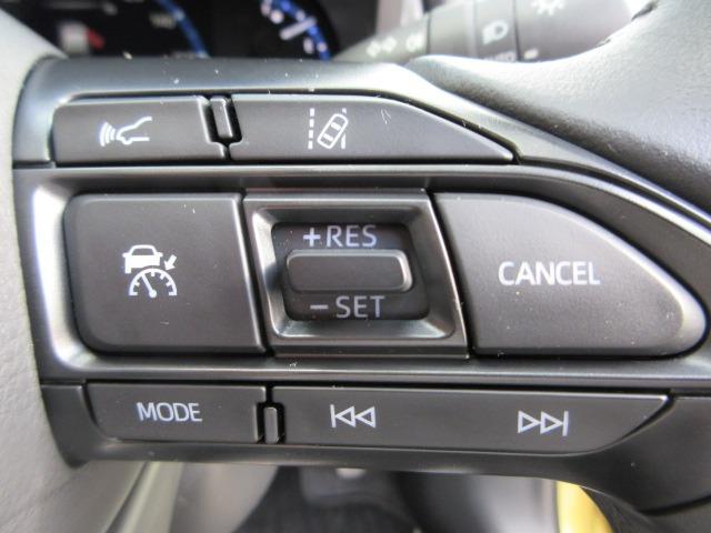 ヤリスクロス ハイブリッドＺ　１オーナー　４ＷＤ　トヨタセーフティセンス　モデリスタフルエアロ　パノラミックビュー　前後ドラレコ　レーダークルーズ　電動リアゲート　ハーフレザー　ＢＳＭ　ＥＴＣ２．０　前後フォグ　オートハイビーム（6枚目）