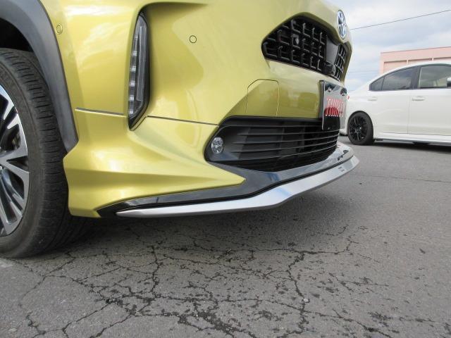 ヤリスクロス ハイブリッドＺ　１オーナー　４ＷＤ　トヨタセーフティセンス　モデリスタフルエアロ　パノラミックビュー　前後ドラレコ　レーダークルーズ　電動リアゲート　ハーフレザー　ＢＳＭ　ＥＴＣ２．０　前後フォグ　オートハイビーム（8枚目）