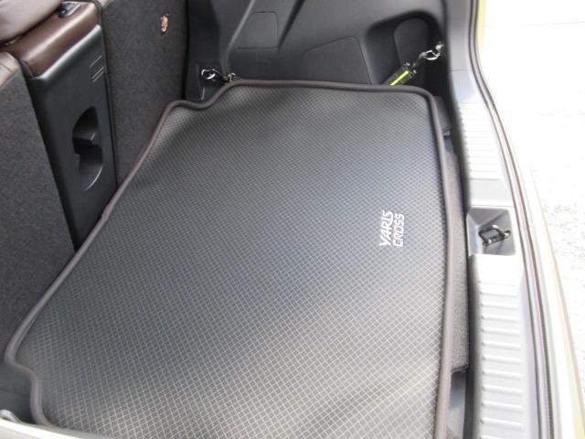 ヤリスクロス ハイブリッドＺ　１オーナー　４ＷＤ　トヨタセーフティセンス　モデリスタフルエアロ　パノラミックビュー　前後ドラレコ　レーダークルーズ　電動リアゲート　ハーフレザー　ＢＳＭ　ＥＴＣ２．０　前後フォグ　オートハイビーム（23枚目）