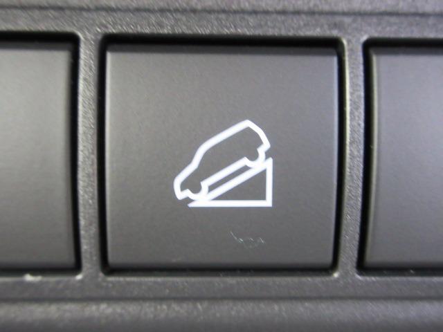 ヤリスクロス ハイブリッドＺ　１オーナー　４ＷＤ　トヨタセーフティセンス　モデリスタフルエアロ　パノラミックビュー　前後ドラレコ　レーダークルーズ　電動リアゲート　ハーフレザー　ＢＳＭ　ＥＴＣ２．０　前後フォグ　オートハイビーム（29枚目）