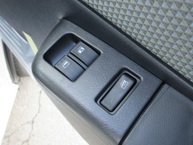 タウンエースバン GL 登録済未使用車 4WD トヨタセーフティセンス センターデフロック クリアランスソナー アイドリングストップ LEDヘッドライト スペアキー 衝突軽減ブレ 横滑り防止(44枚目)