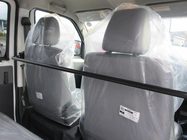 タウンエースバン GL 登録済未使用車 4WD トヨタセーフティセンス センターデフロック クリアランスソナー アイドリングストップ LEDヘッドライト スペアキー 衝突軽減ブレ 横滑り防止(46枚目)