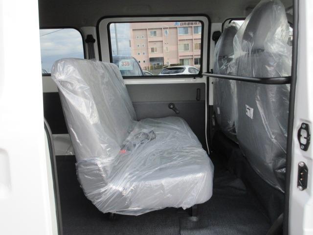 タウンエースバン GL 登録済未使用車 4WD トヨタセーフティセンス センターデフロック クリアランスソナー アイドリングストップ LEDヘッドライト スペアキー 衝突軽減ブレ 横滑り防止(47枚目)