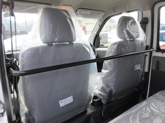 タウンエースバン GL 登録済未使用車 4WD トヨタセーフティセンス センターデフロック クリアランスソナー アイドリングストップ LEDヘッドライト スペアキー 衝突軽減ブレ 横滑り防止(50枚目)