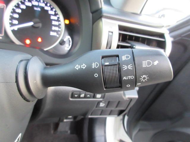 ＩＳ ＩＳ３００ｈ　ユーザー買取車　純正ナビ　Ｂカメラ　ドラレコ　クルーズコントロール　パドルシフト　シートヒーター　ハンドルヒーター　ＥＴＣ　Ｆスポーツ純正１８ＡＷ　ＬＥＤヘッドライト　前側フォグ　ハーフレザーシート（39枚目）