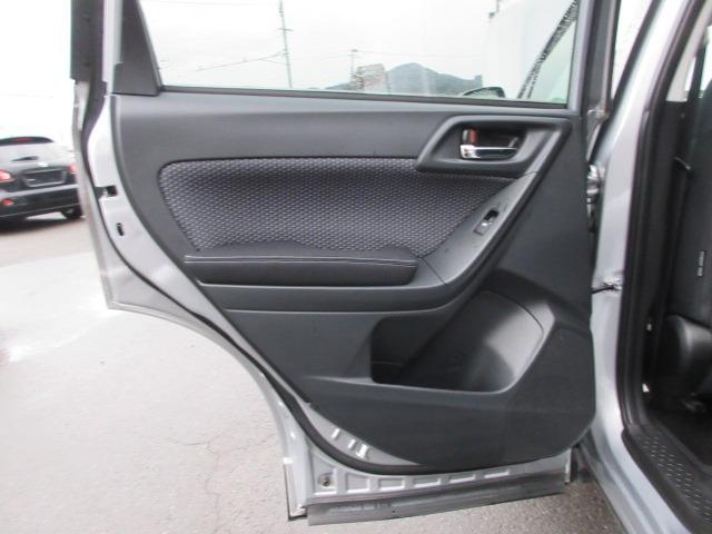 フォレスター 2.0i-L 1オーナー車 6速マニュアル アプライドD イクリプスナビ 柿本マフラー レーダークルーズ 前後シートヒーター 純正ルーフキャリア ETC LEDヘッドライト 前後フォグ 純正17AW キーレス(55枚目)