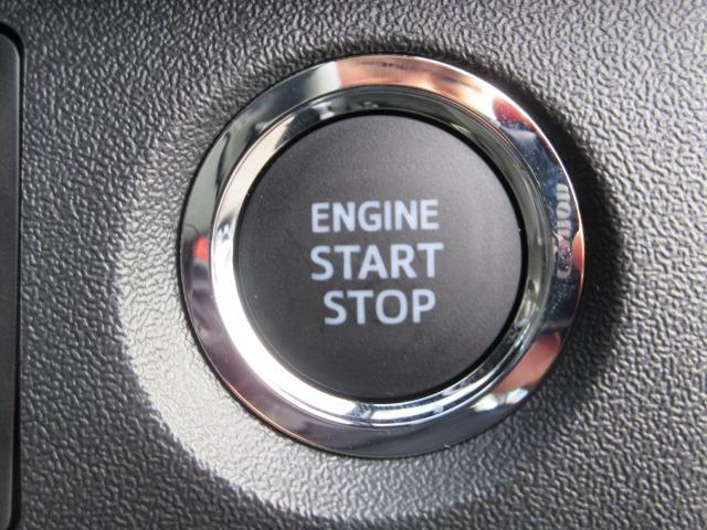 ハイエースバン ロングスーパーGL ダークプライムS 登録済未使用車 4WD 寒冷地仕様 トヨタセーフティセンス パノラミックビュー 両側パワースライド デジタルインナーミラー オートハイビーム 本革巻ステア LEDヘッドライト 前後フォグ Wエアコン(30枚目)