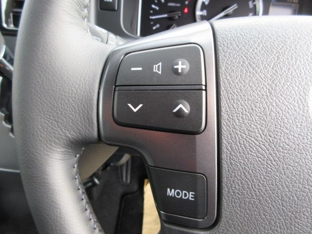 ハイエースバン ロングスーパーGL ダークプライムS 登録済未使用車 4WD 寒冷地仕様 トヨタセーフティセンス パノラミックビュー 両側パワースライド デジタルインナーミラー オートハイビーム 本革巻ステア LEDヘッドライト 前後フォグ Wエアコン(39枚目)