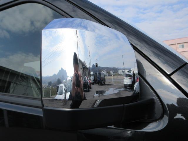 ハイエースバン ロングスーパーGL ダークプライムS 登録済未使用車 4WD 寒冷地仕様 トヨタセーフティセンス パノラミックビュー 両側パワースライド デジタルインナーミラー オートハイビーム 本革巻ステア LEDヘッドライト 前後フォグ Wエアコン(44枚目)