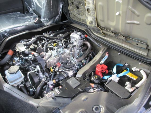 ハイエースバン ロングスーパーGL ダークプライムS 登録済未使用車 4WD 寒冷地仕様 トヨタセーフティセンス パノラミックビュー 両側パワースライド デジタルインナーミラー オートハイビーム 本革巻ステア LEDヘッドライト 前後フォグ Wエアコン(50枚目)