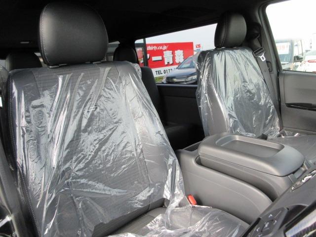 ハイエースバン ロングスーパーGL ダークプライムS 登録済未使用車 4WD 寒冷地仕様 トヨタセーフティセンス パノラミックビュー 両側パワースライド デジタルインナーミラー オートハイビーム 本革巻ステア LEDヘッドライト 前後フォグ Wエアコン(53枚目)